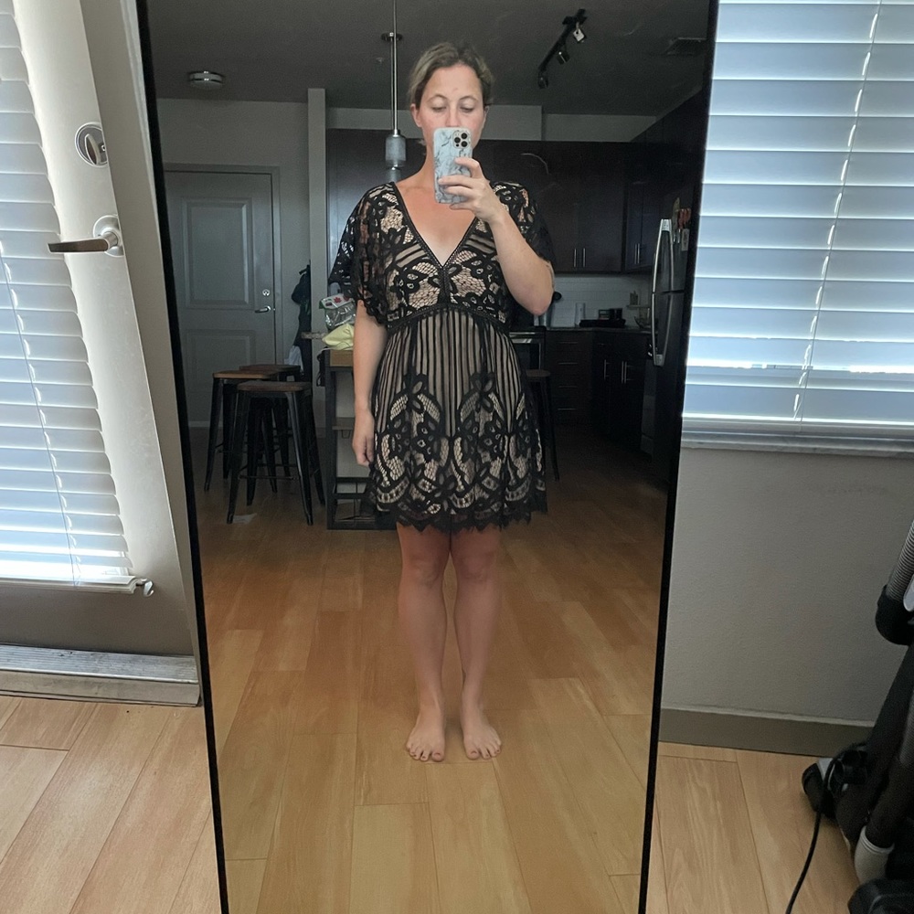 Worn once!!! Perfect dress for weddings or events!